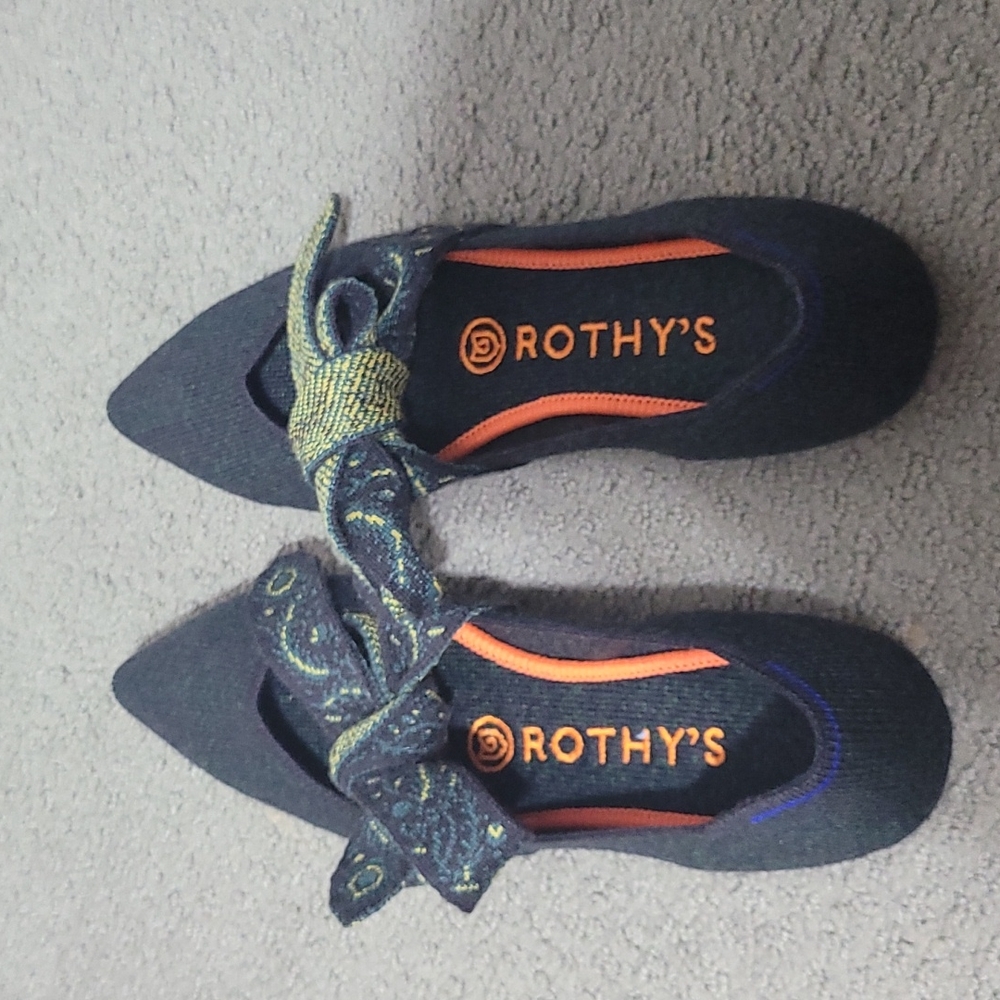 Rothy's Maryjanes with bow